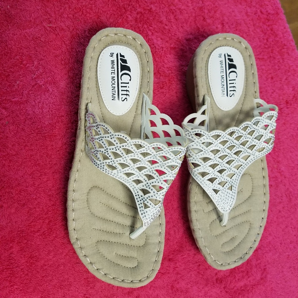 Cliffs White Mountain Sandals